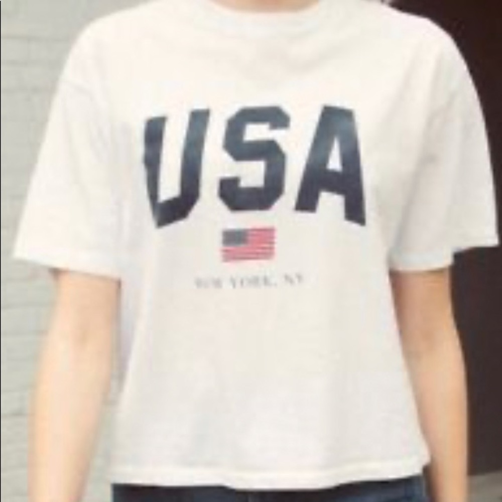 Brandy Melville USA t shirt